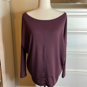 Athleta long sleeve top